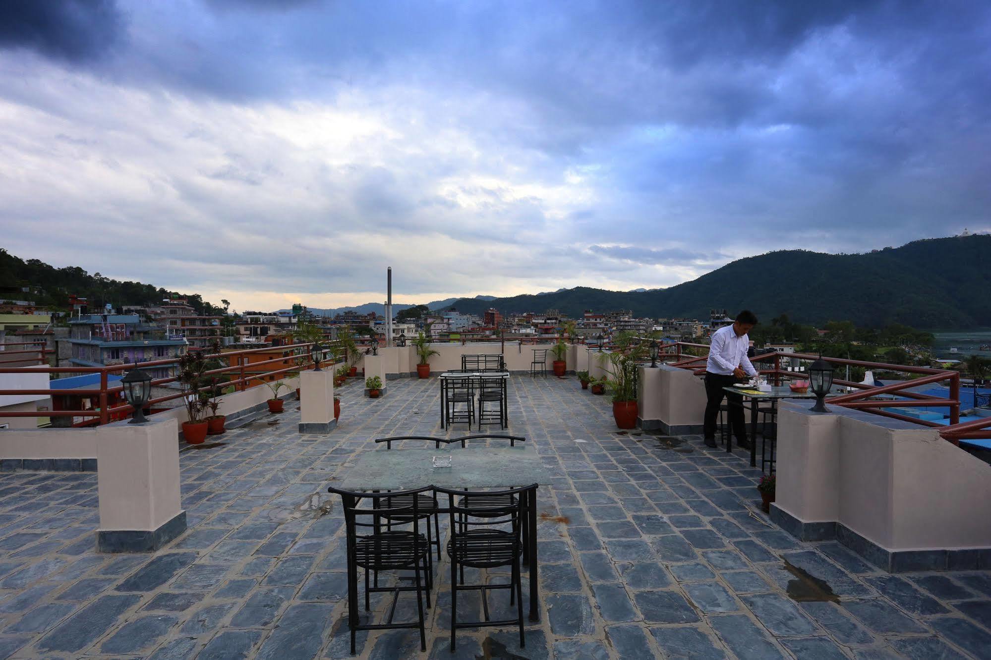 Hotel Pancharatna Pokhara Eksteriør bilde